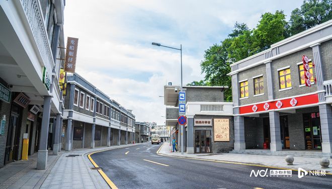 民呼我应｜空地变夜市！广州著名景点路焕新流动商贩有新家(图3)